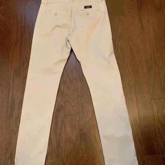 Banana Republic Fulton Skinny Chino - Picture 4 of 6